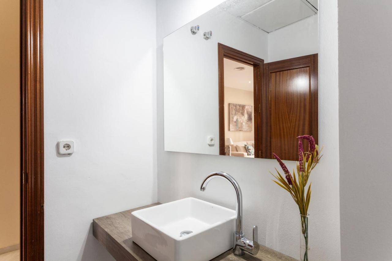 Green-Apartments Sierpes Seville Ngoại thất bức ảnh