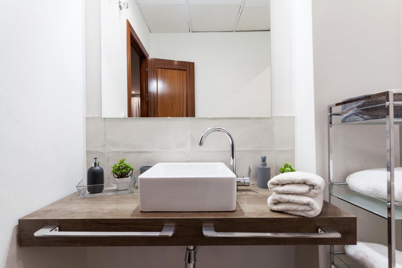 Green-Apartments Sierpes Seville Ngoại thất bức ảnh